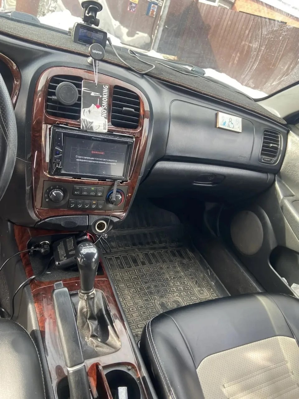 а/м Hyundai Sonata серого цвета